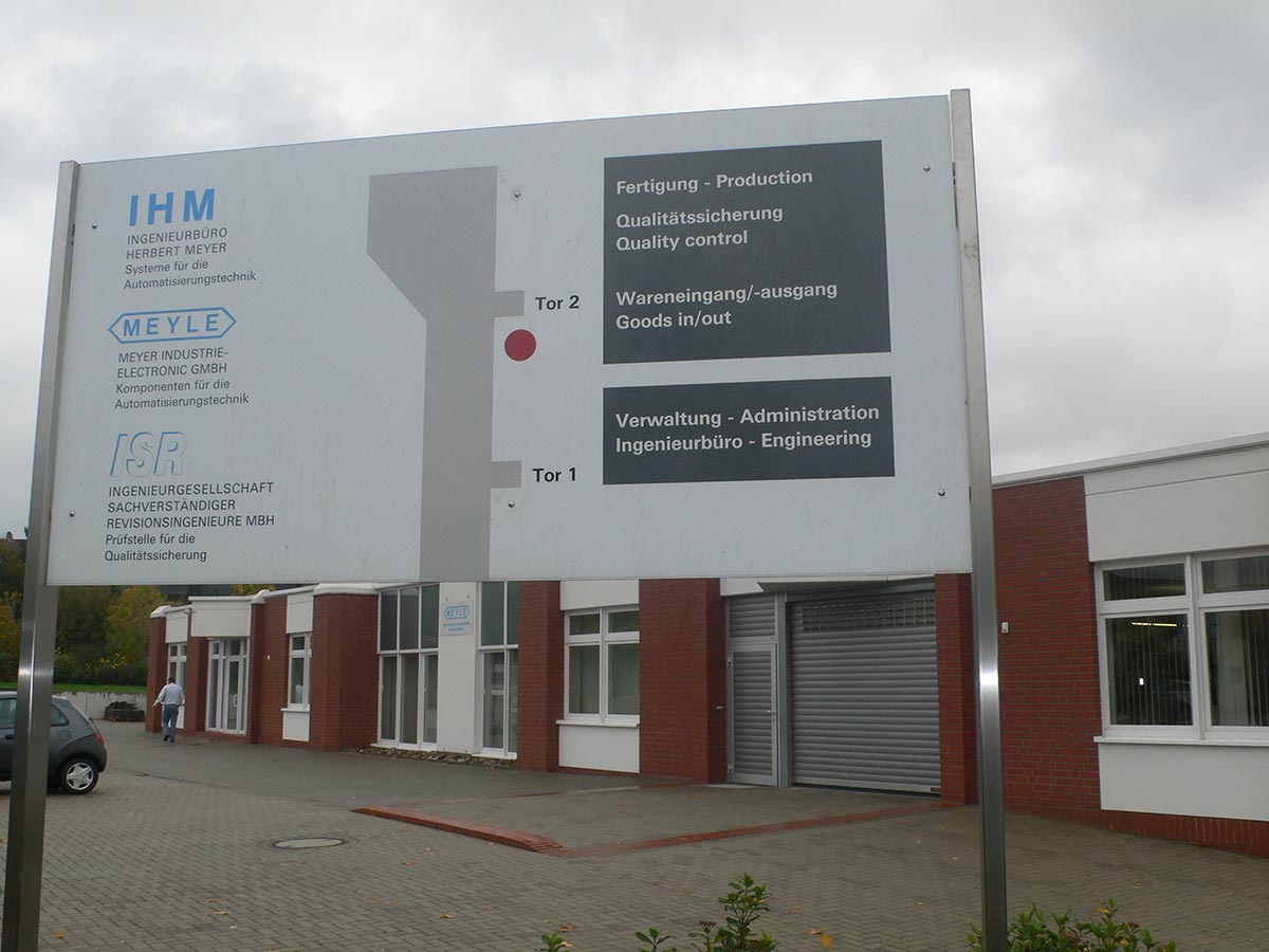 Alles unter einem Dach. 800 m² Nutzfläche für die Produktion, Qualitätssicherung und Materialwirschaft.