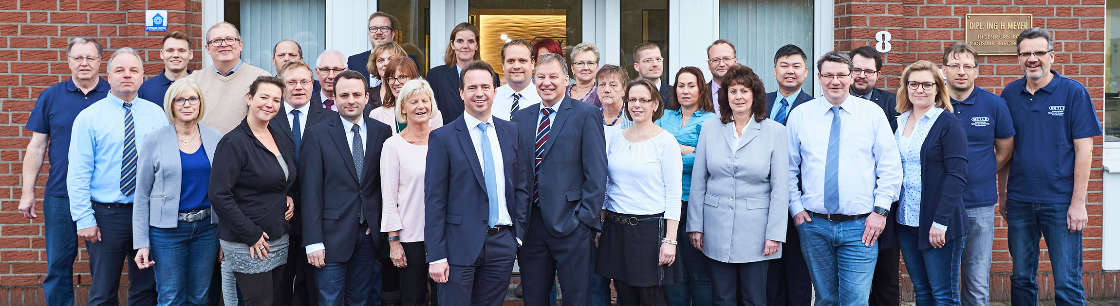 Das Team der Meyer Industrie-Electronic GmbH
